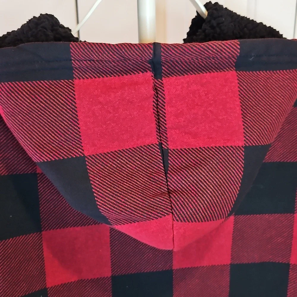 Old Navy Red and Black Checkered Zip Hoodie XL Zipup